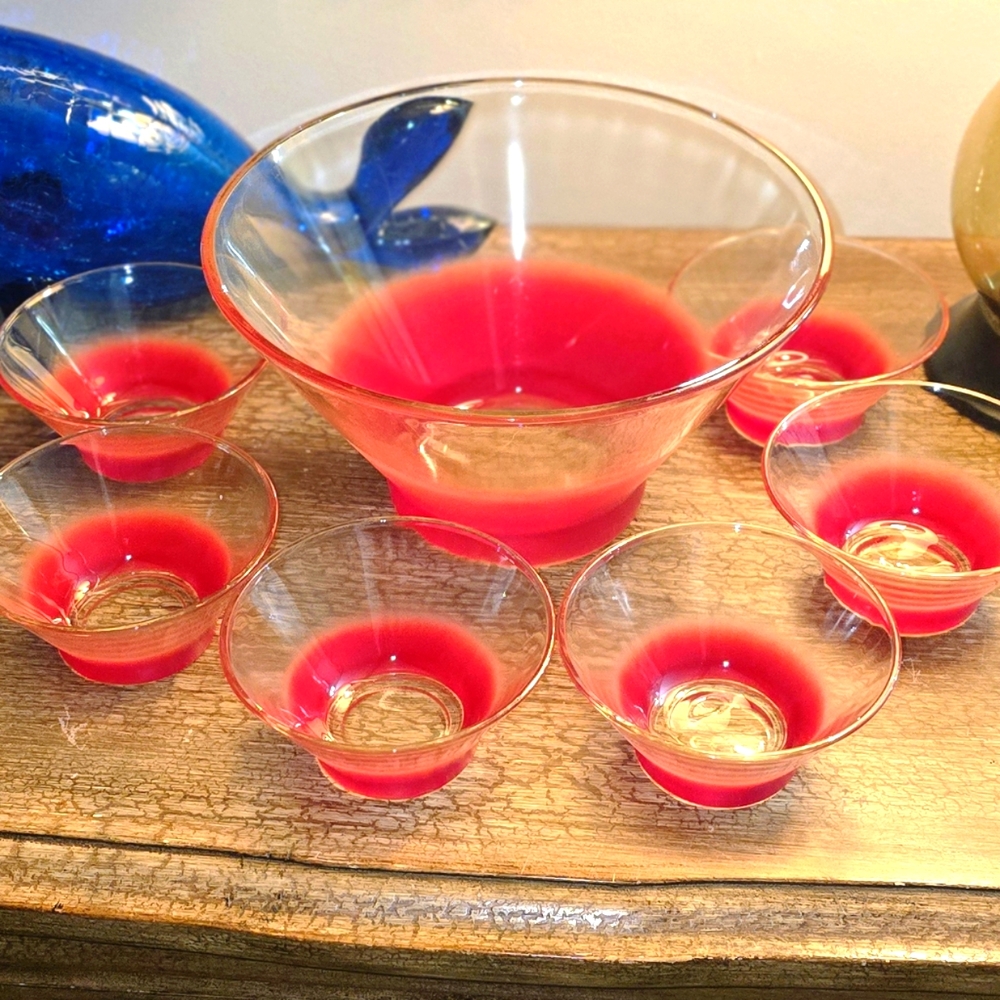 Vibrant Red Blendo Glass Bowl Set